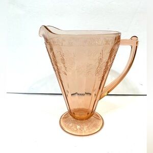 Jeanette Glass Pink Depression glass pitcher in the blossom pattern Vintage